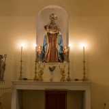 ...oppure la statua lignea della Madonna della Candelora appertenente alla confraternita della Maria SS. della Purificazione che un tempo si trovava nell�ormai sconsacrata chiesa della Vallisa